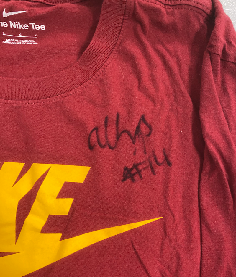 Ally Batenhorst USC Volleyball SIGNED Team Issued Workout Shirt (Size L)