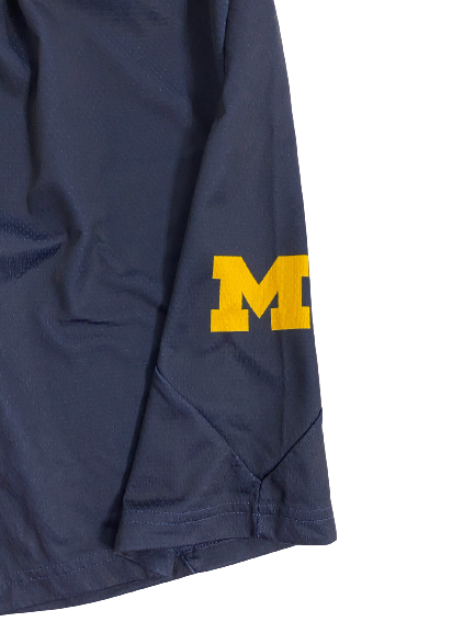 Gregg Glenn III Michigan Basketball Player-Exclusive Practice Shorts (Size L)