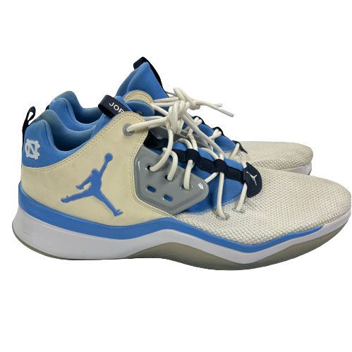Anthony Harris North Carolina Basketball Player-Exclusive Jordan Shoes (Size 13)