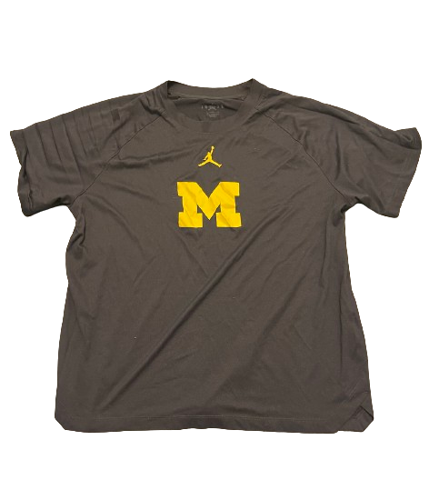 A.J. Henning Michigan Football Player Exclusive Black Workout Shirt with "MICHIGAN" on Back (Size L)