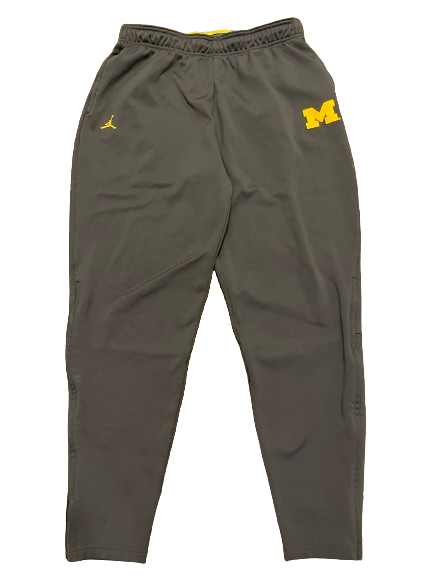 A.J. Henning Michigan Football Player Exclusive Travel Sweatpants (Size L)