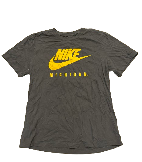 A.J. Henning Michigan Football Team Issued Workout Shirt (Size L)