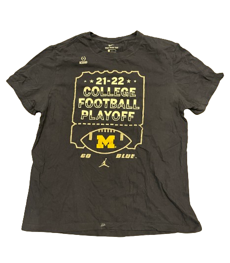 A.J. Henning Michigan Football Team Issued College Football Playoff T-Shirt (Size L)