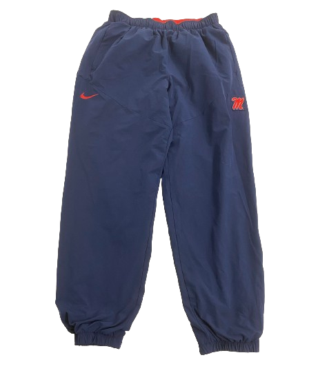 Marc Britt Ole Miss Football Team Issued Travel Sweatpants (Size M)