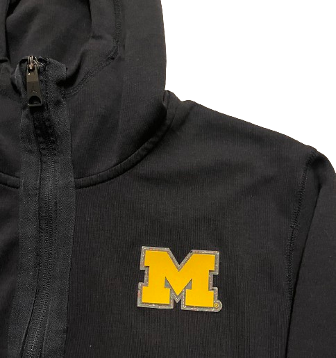 Michigan Football Team Exclusive BLACK Premium Travel Jacket with Raised "M" (Size L)