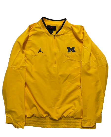 Michigan Basketball Team Exclusive Coach&