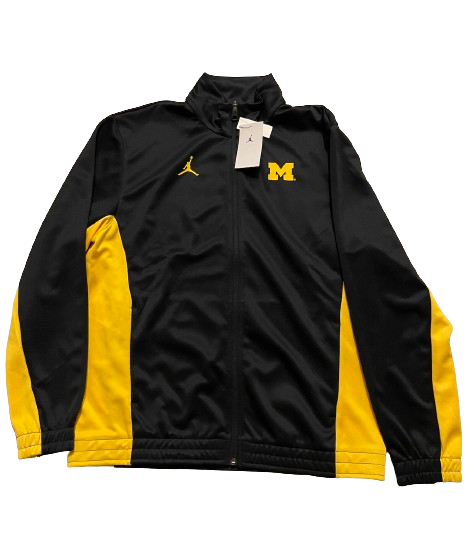 Michigan Basketball Team Exclusive Premium Travel Jacket (Size L) - New with Tags