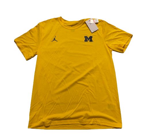 Michigan Basketball Team Issued Workout Shirt (Size L) - New with Tags