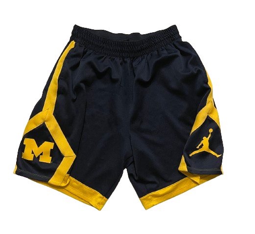 Michigan Basketball Team Issued Workout Shorts (Size XL)