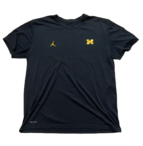 Michigan Football Team Issued Workout Shirt (Size XL)