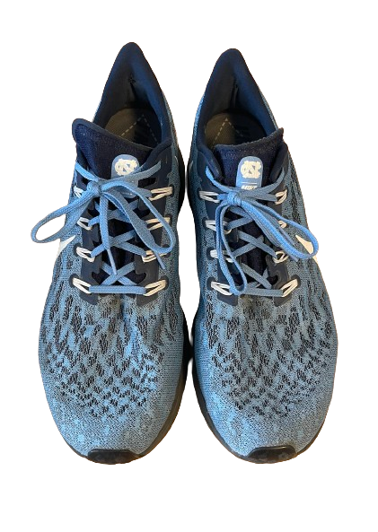 Justin Pierce North Carolina Basketball Team Issued "Air Zoom Nike Pegasus 36" Shoes (Size 13)