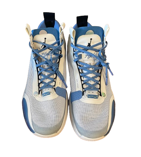 Justin Pierce North Carolina Basketball Player Exclusive "Jordan 34" Shoes (Size 13)