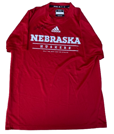 Ally Batenhorst Nebraska Volleyball Team Issued Signed Workout Shirt (Size M)