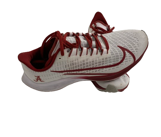 Bailey Dowling Alabama Softball Team Issued Shoes (Size 8.5)