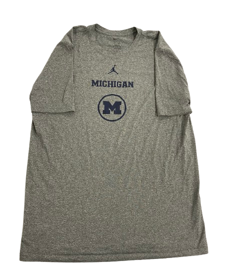 Jackson Selvala Michigan Basketball Team Issued Workout Shirt (Size XLT)