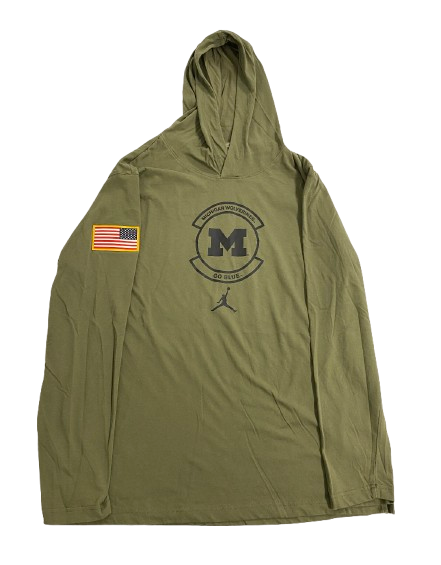 Jackson Selvala Michigan Basketball Player Exclusive Camo Performance Hoodie with American Flag (Size XL)