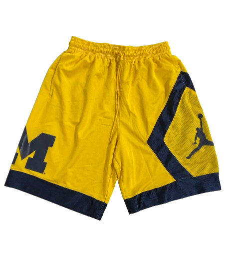 Jackson Selvala Michigan Basketball Team Issued Workout Shorts (Size L)