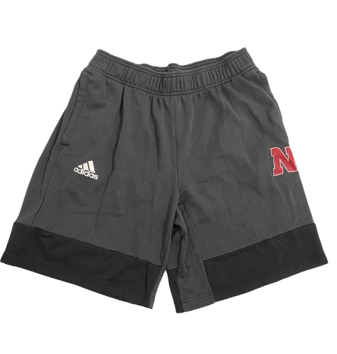 Princewill Umanmielen Nebraska Football Player Exclusive Sweatshorts (Size L)