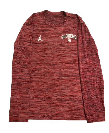 Javian Hester Oklahoma Football Team Issued Long Sleeve Shirt (Size L)