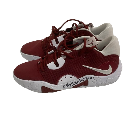 Ally Batenhorst USC Volleyball SIGNED Team Issued Practice Shoes (Size 10.5)