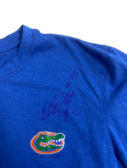 Elli McKissock Florida Volleyball SIGNED Team Issued Workout Shirt (Size S)
