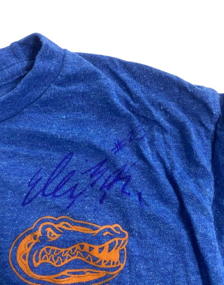 Elli McKissock Florida Volleyball SIGNED Player Exclusive Workout Shirt (Size M)