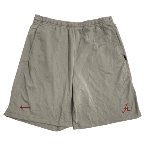 Keilan Robinson Alabama Football Team Issued Workout Shorts (Size L)