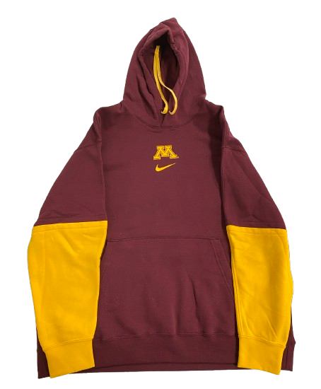Melani Shaffmaster Minnesota Volleyball Team Issued Sweatshirt (Size XXL)