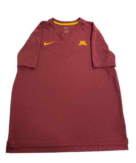 Melani Shaffmaster Minnesota Volleyball Team Issued Workout Shirt (Size XXL)