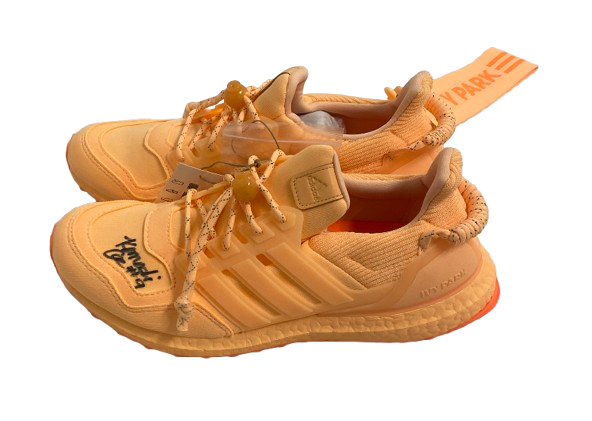 Kennedi Orr Nebraska Volleyball Signed Team Issued "Adidas Ultraboost OG x Ivy Park" Shoes (Size 9.5)