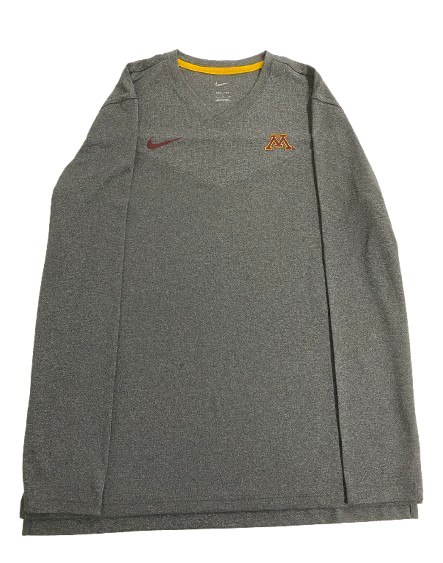 Jenna Wenaas Minnesota Volleyball Team Issued Long Sleeve Workout Shirt (Size XL)