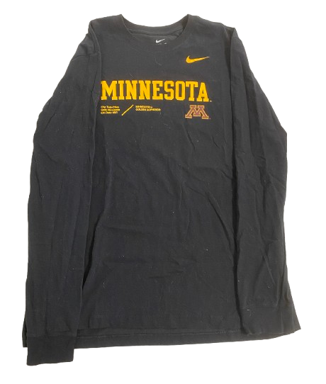 Jenna Wenaas Minnesota Volleyball Team Issued Long Sleeve Workout Shirt (Size XL)
