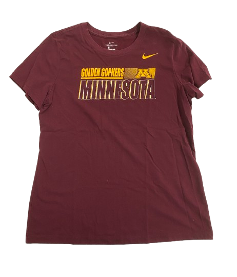 Jenna Wenaas Minnesota Volleyball Team Issued Workout Shirt (Size Women&