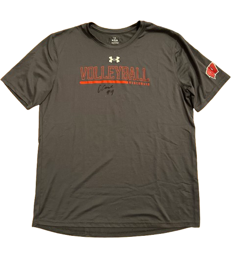CC Crawford Wisconsin Volleyball SIGNED Player Exclusive Workout Shirt (Size M)