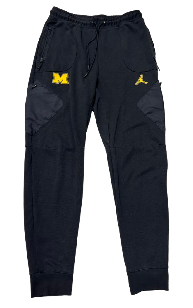Justin Pippen Michigan Basketball Team Issued Black Sweatpants with Raised Block "M" (Size LT)