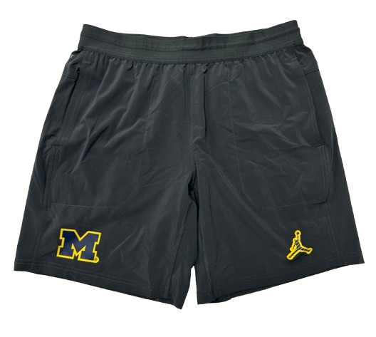 Justin Pippen Michigan Basketball Team Issued Workout Shorts (Size L)