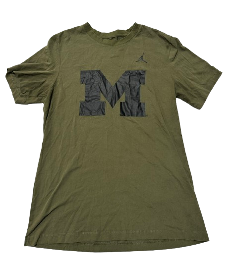 Justin Pippen Michigan Basketball Player Exclusive Workout Shirt (Size L)