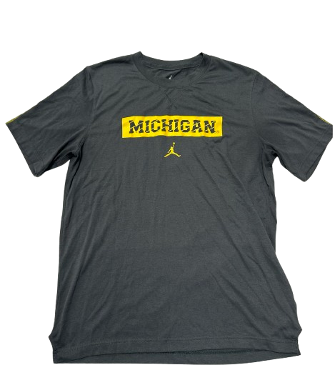 Justin Pippen Michigan Basketball Team Issued Workout Shirt (Size L)