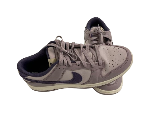 Kansas State Basketball Team Issued Lavender Nike Shoes (Size 10)