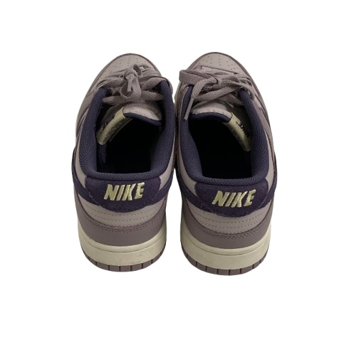Kansas State Basketball Team Issued Lavender Nike Shoes (Size 10)