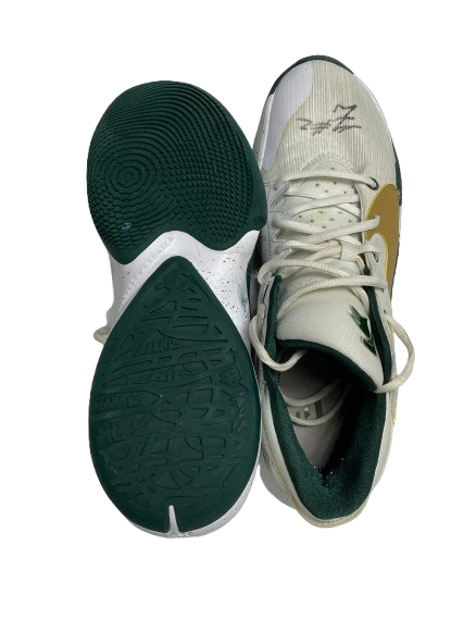 Tyson Walker Michigan State Basketball SIGNED Player Exclusive Game Worn Shoes (Size 11.5) - PHOTOMATCHED