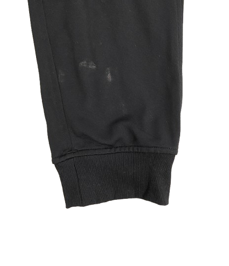 Rob Phinisee Cincinnati Basketball Team Issued Sweatpants (Size LT)