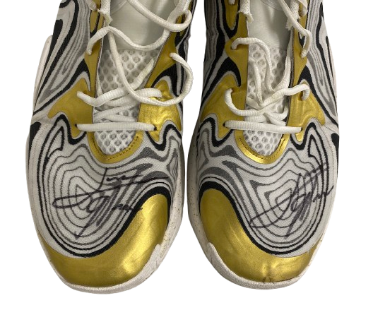 John Tonje Wisconsin Basketball Team Issued SIGNED & INSCRIBED Big Ten Tournament Game Worn Shoes (Size 15) - PHOTOMATCHED