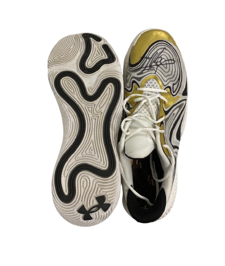 John Tonje Wisconsin Basketball Team Issued SIGNED & INSCRIBED Big Ten Tournament Game Worn Shoes (Size 15) - PHOTOMATCHED