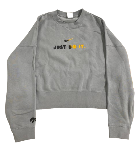 Sydney Affolter Iowa Basketball Team Issued Crewneck Crop Sweatshirt (Size Women&