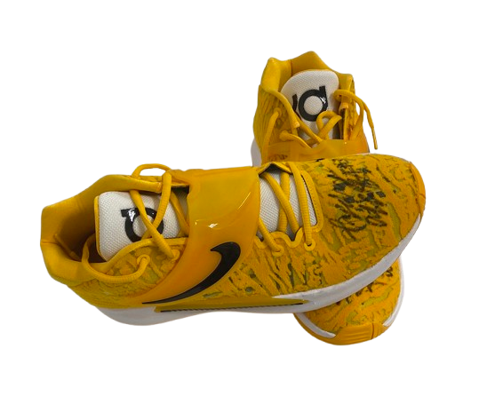 Sydney Affolter Iowa Basketball Team Issued SIGNED Practice Worn Shoes (Size 10)