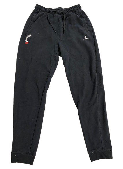 Dan Skillings Jr. Cincinnati Basketball Team Issued Sweatpants (Size LT)