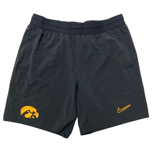Payton Sandfort Iowa Basketball Team Issued Workout Shorts (Size L)