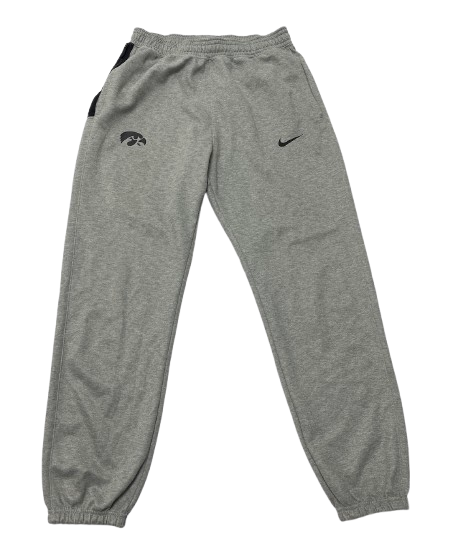 Payton Sandfort Iowa Basketball Team Issued Sweatpants (Size LT)