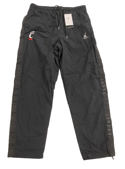 CJ Fredrick Cincinnati Basketball Player Exclusive Premium Sweatpants (Size L) - New with $100 Tag